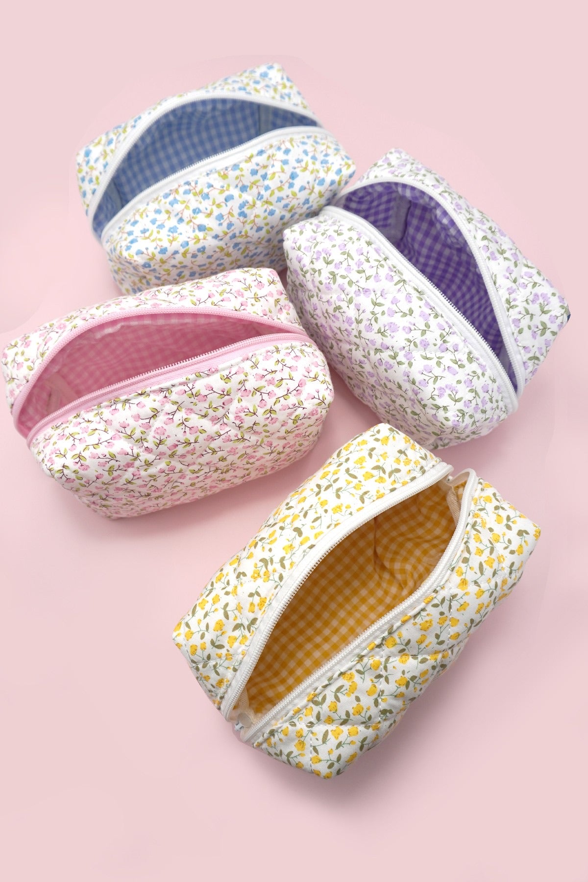 Ditsy Quilted Cotton Floral Cosmetic Pouch (Lavender)