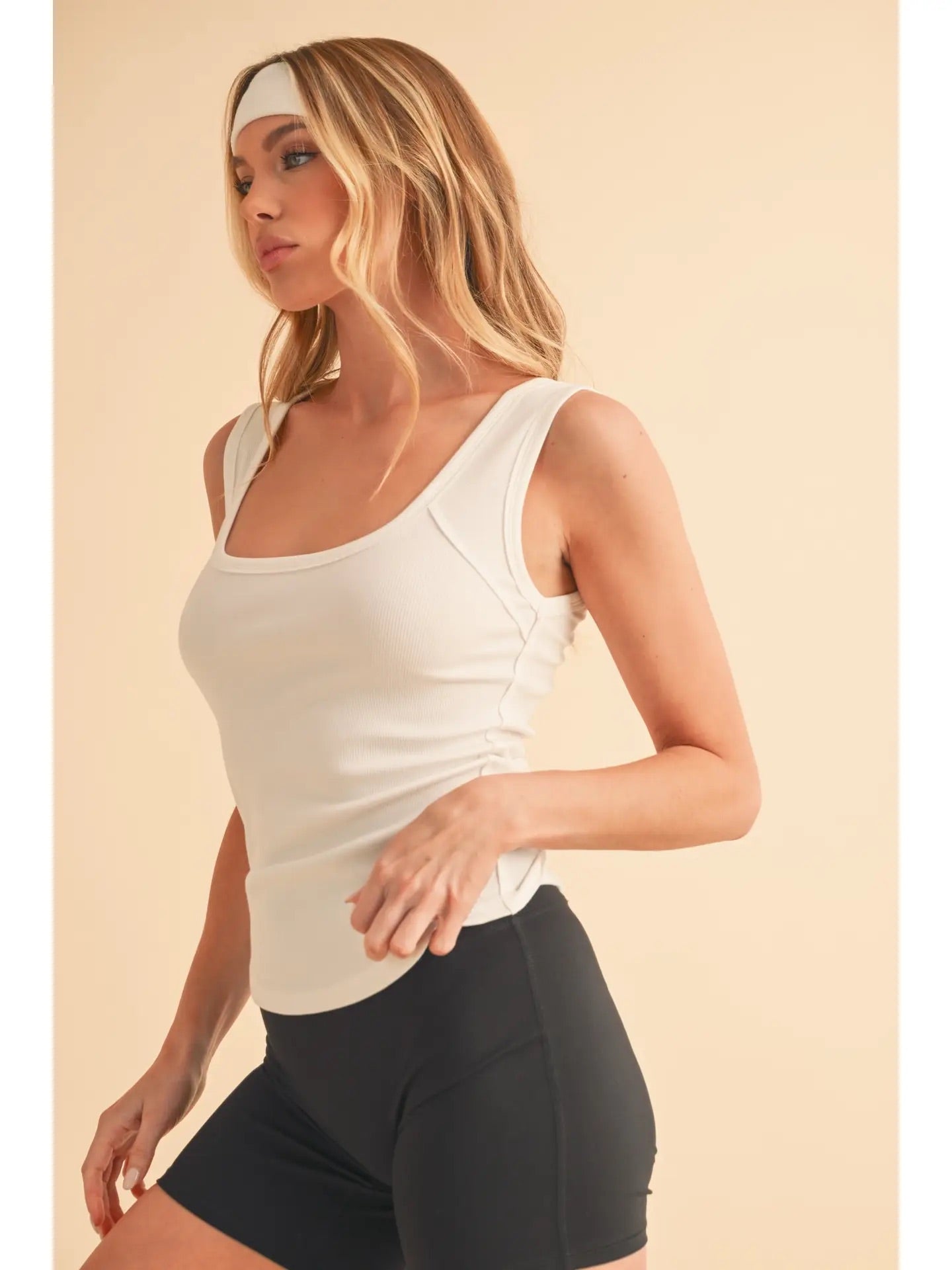 Cloud Essential Tank