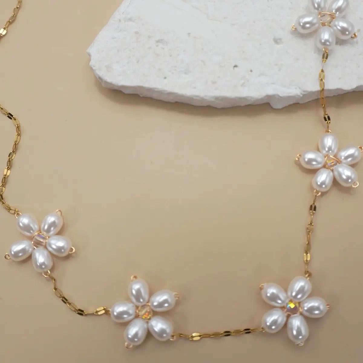 Pearl Flower Necklace