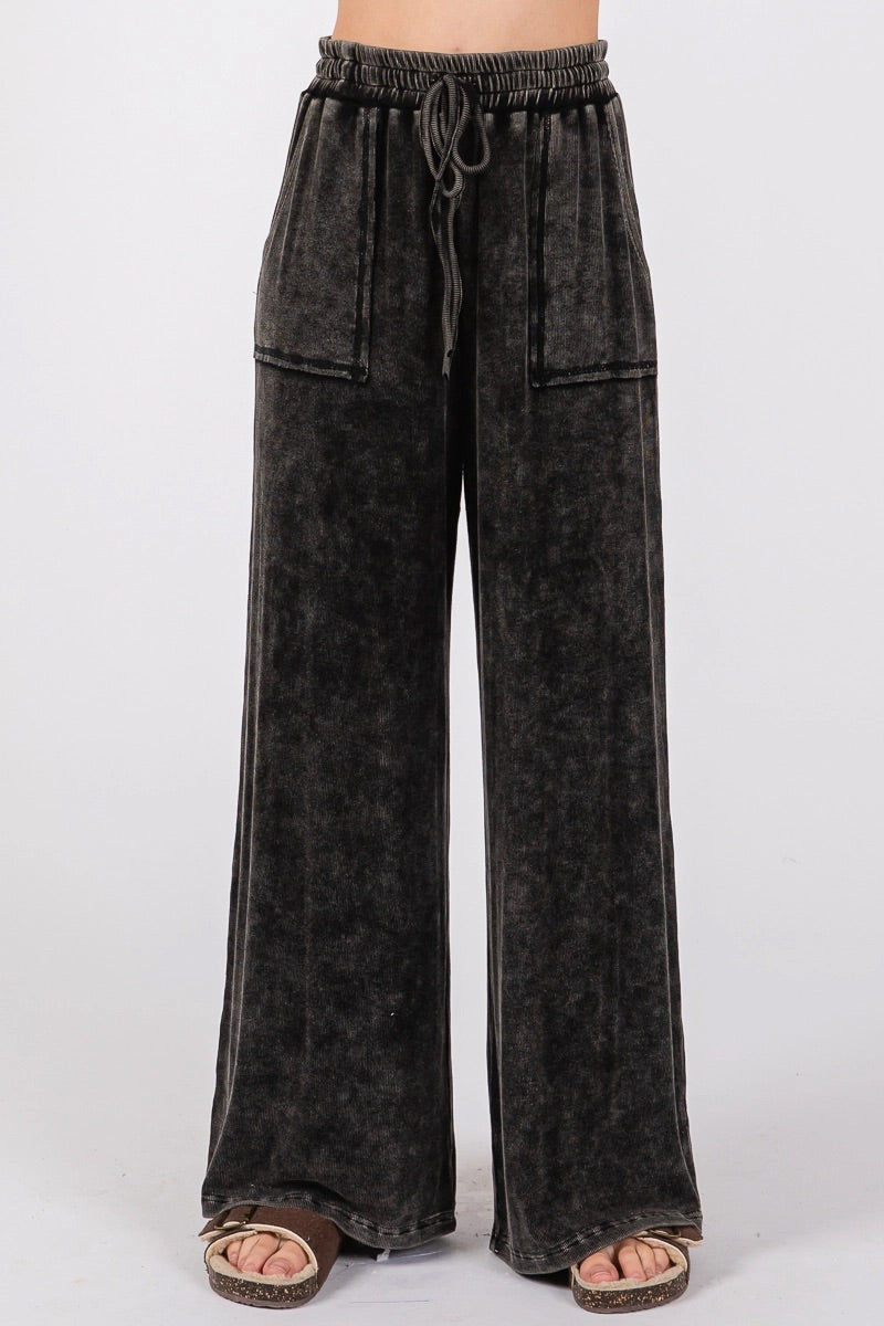 Mineral Washed Ribbed Top and Pants Set- Black